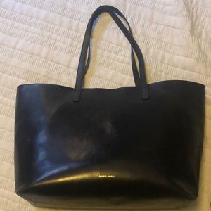 Mansur Gavriel Tote